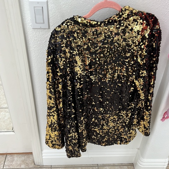 NEW Black & Gold Sequin Blazer - Picture 12 of 12